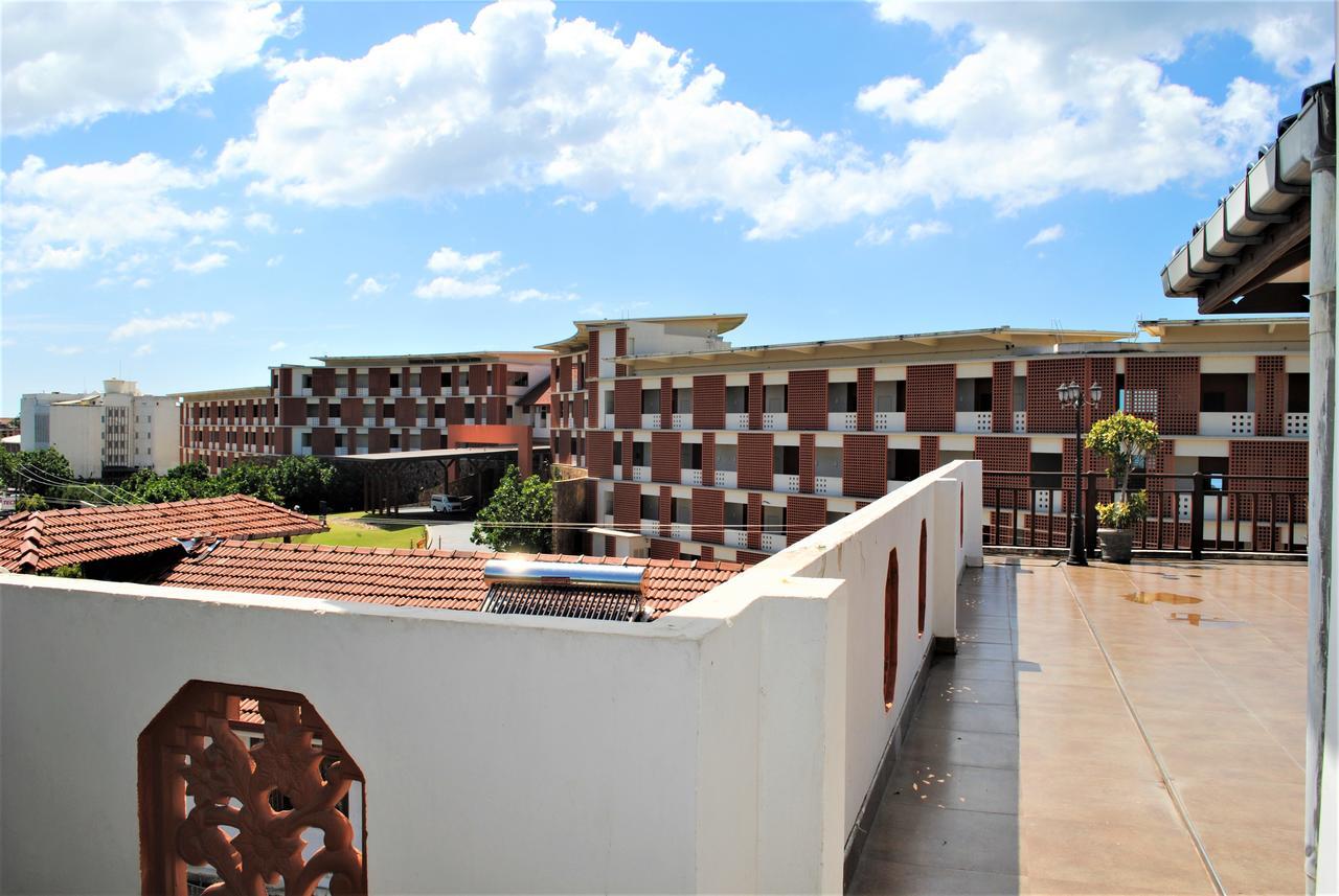 Prego Suites Ettukala Buitenkant foto