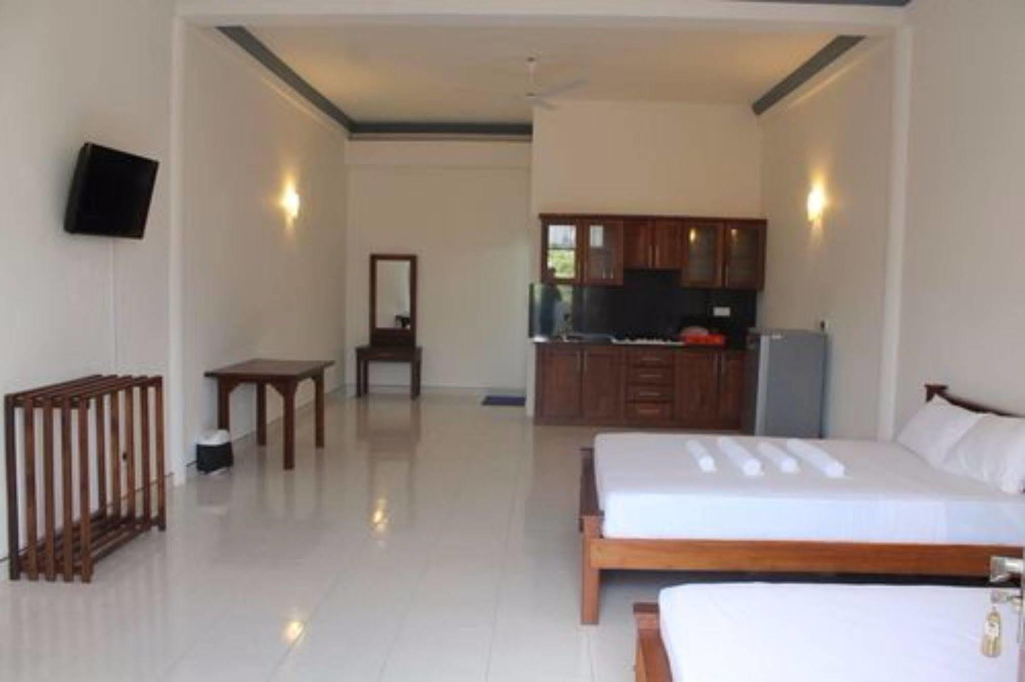 Prego Suites Ettukala Buitenkant foto