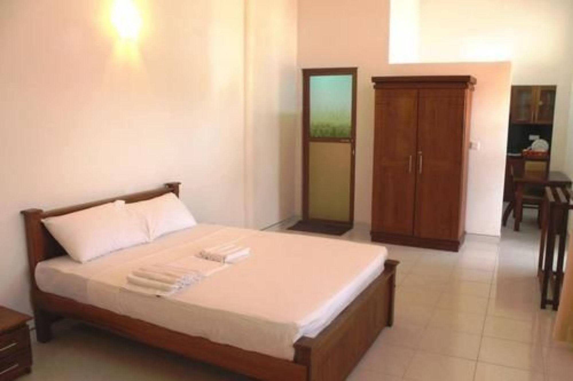 Prego Suites Ettukala Buitenkant foto