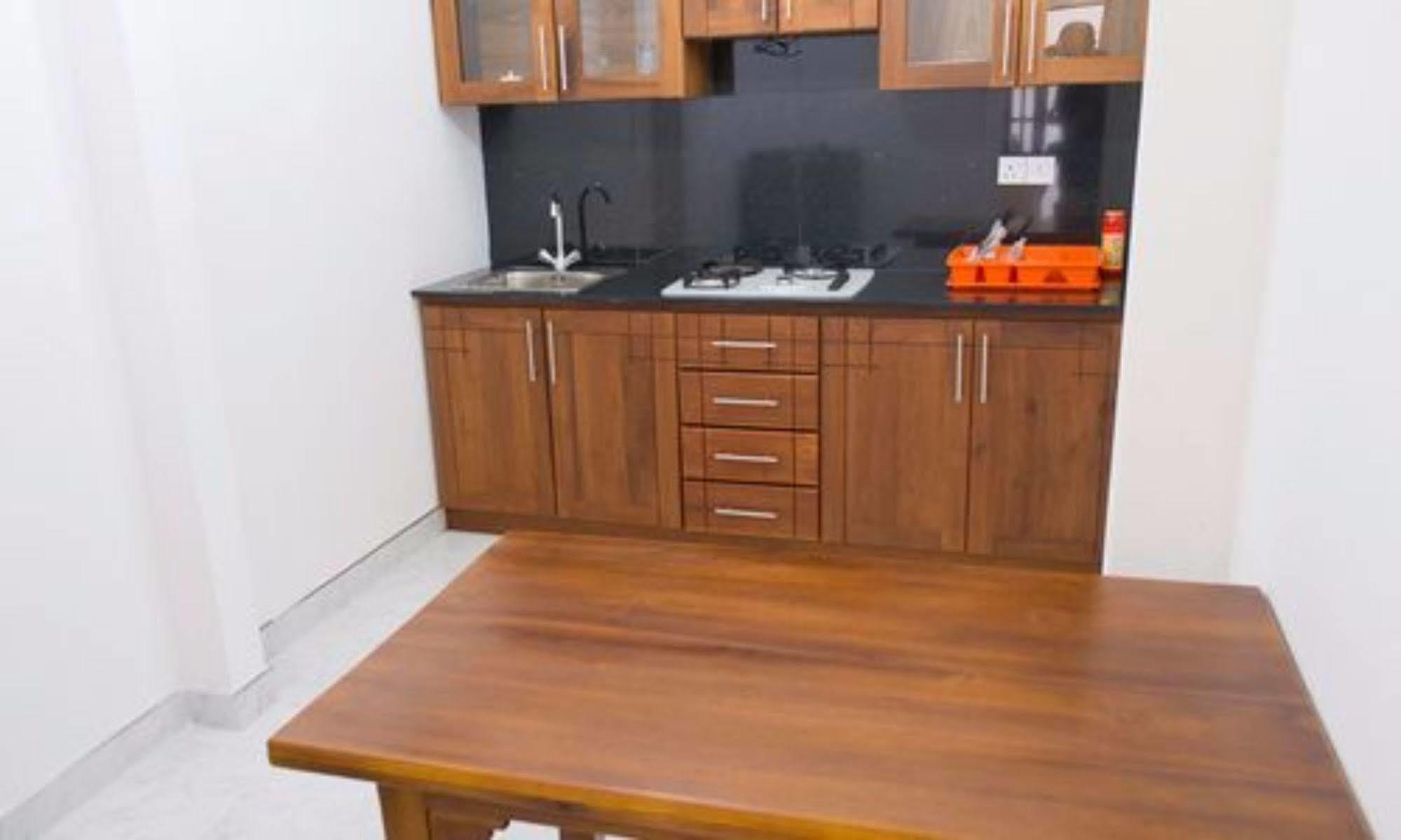 Prego Suites Ettukala Buitenkant foto